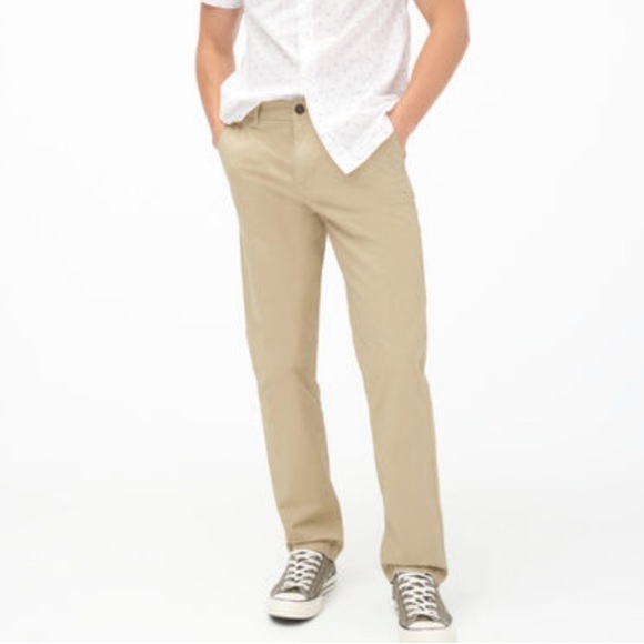 Aeropostale Other - Aeropostale NWOT Skinny Straight Chino Pants